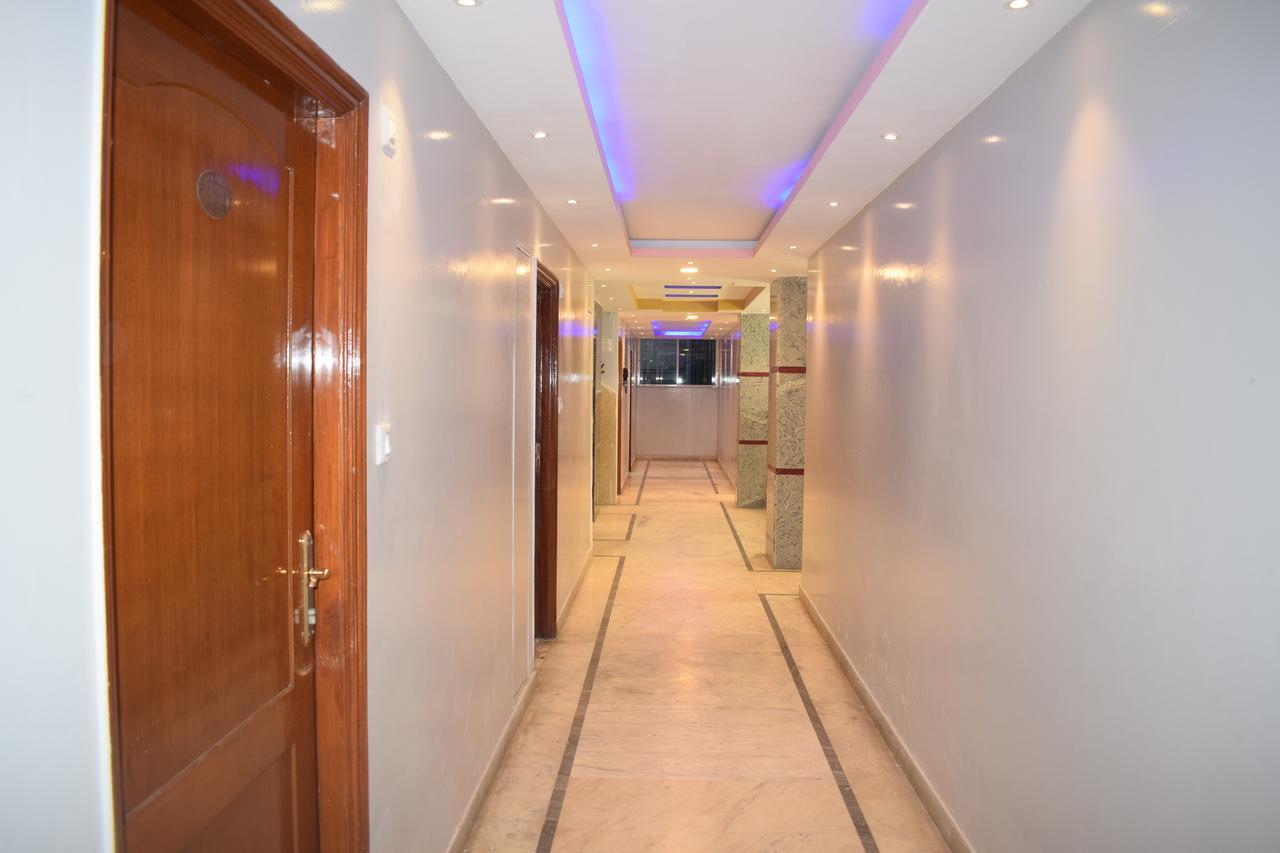 Hotel Kaveri Palace ไมซอร์ ภายนอก รูปภาพ